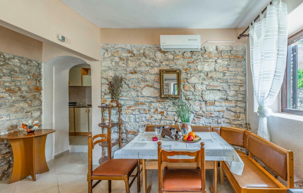 Stone House Histria *