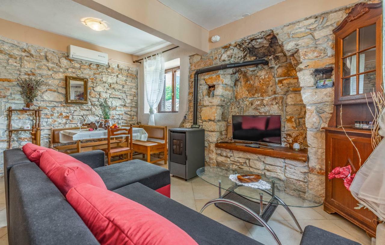 Vakantiehuis Stone House Histria