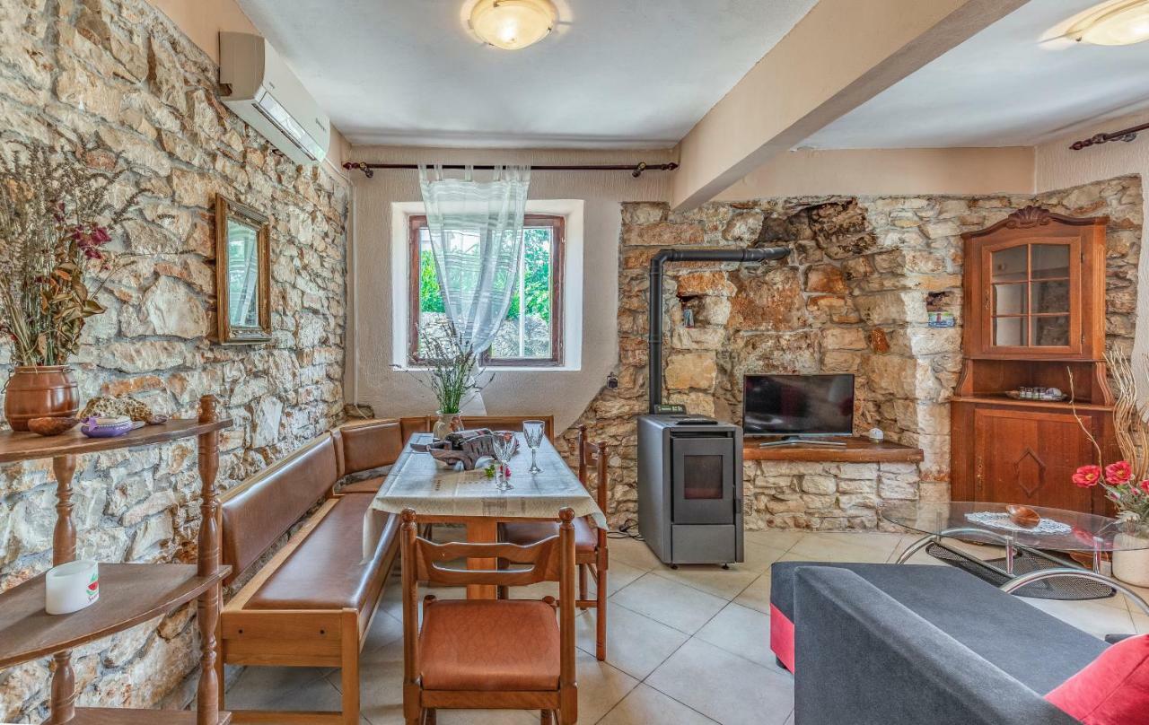 Holiday home Stone House Histria